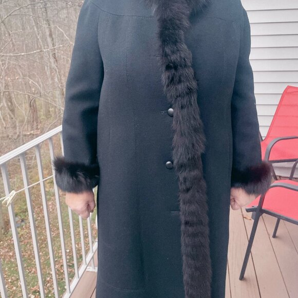 Fur-lined Vintage Wool Coat - Picture 5 of 5